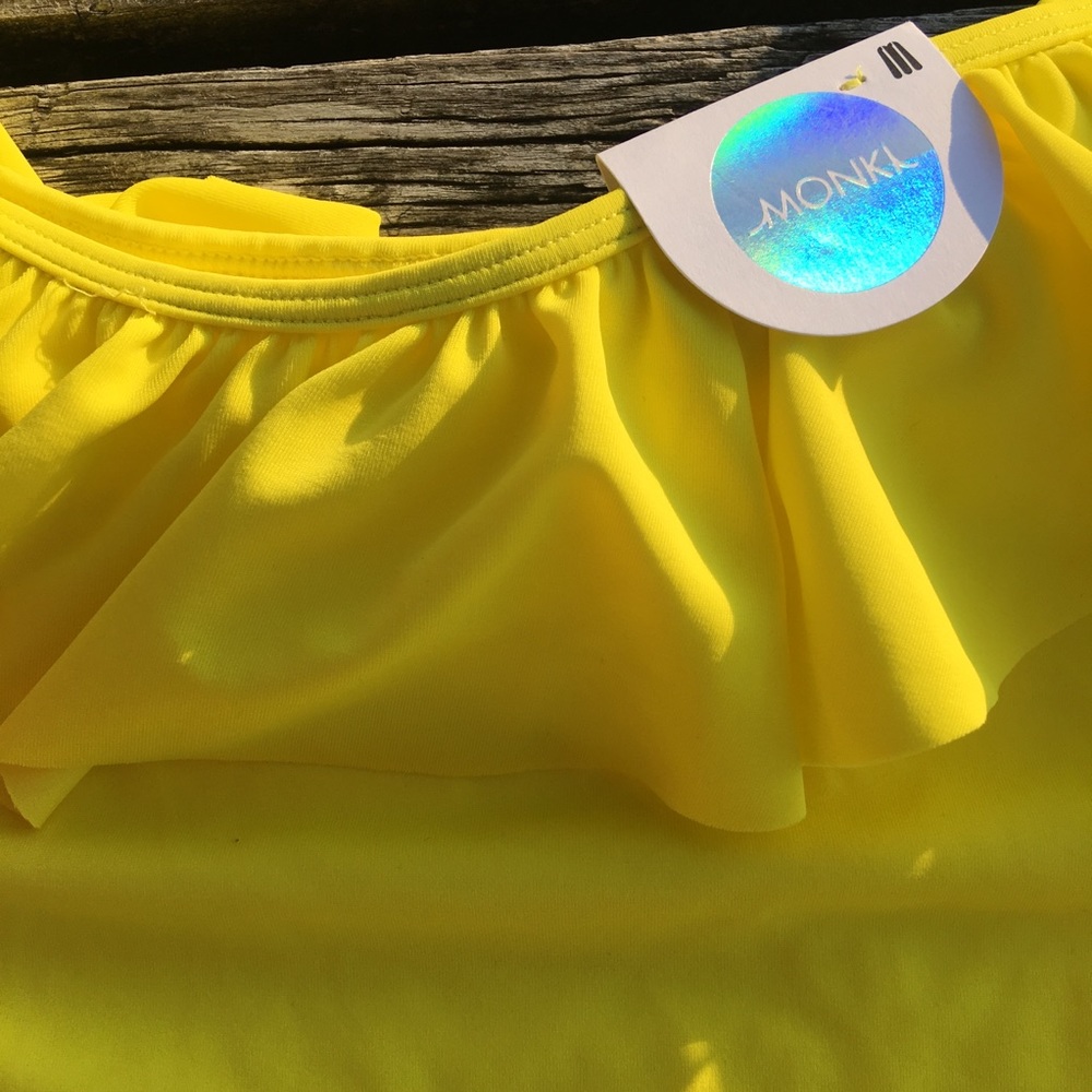 Asos Monki Ruffle Off shoulder yellow one piece swimsuit M medium - Picture 5 of 8